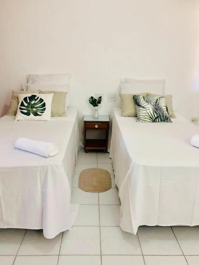 度假居 Residencial Com 3 Suites Na Praia De Taperapuan 塞古罗港