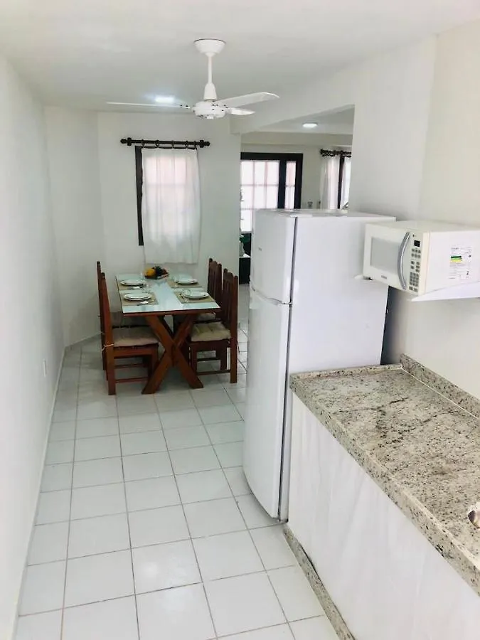 Residencial Com 3 Suites Na Praia De Taperapuan 塞古罗港 0*,  巴西