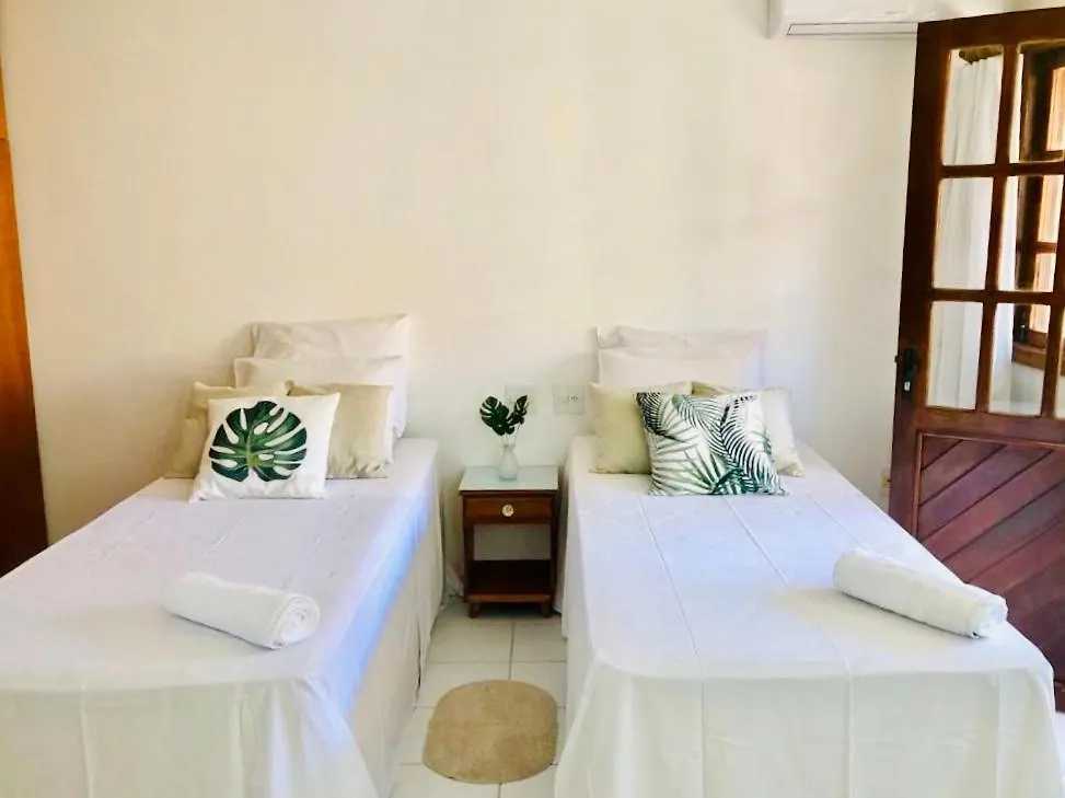 Residencial Com 3 Suites Na Praia De Taperapuan Porto Seguro